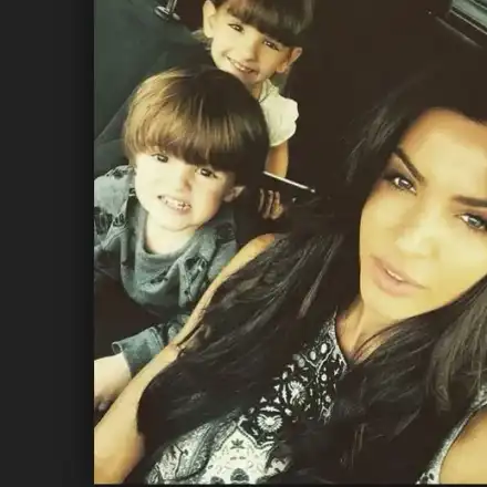 Бившата на Джизъса на детско парти