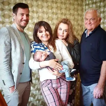 Двумесечно щастие чества щерката на Дикова