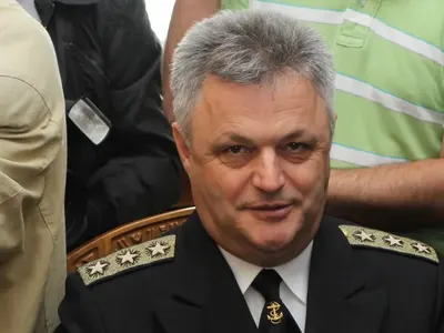 Ексклузивно! Ето защо Бойко Борисов НАМРАЗИ Веско Маринов! Вижте цялата скандална схема, чрез която певеца и любовницата му съсипаха Добрич!