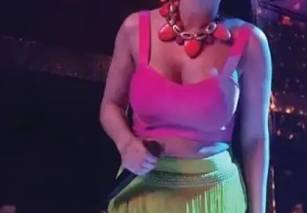 Галена пак се ошишка