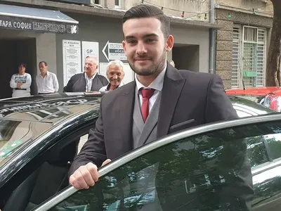 И Сашка Васева изпрати абитуриент