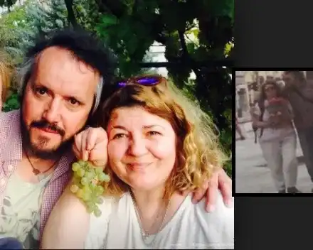 Калин Терзийски се мазни на съпругата си с букети