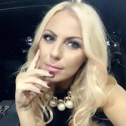 Камелия смени диетата (Певицата мина на здравословно хранене)