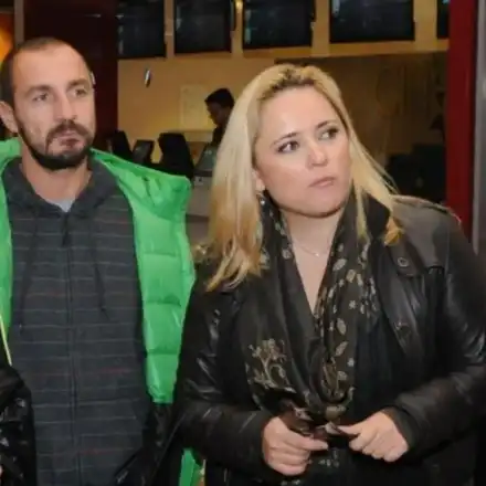 Лора Крумова АУТ от Нова заради мъжа си