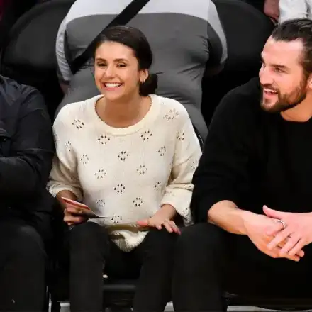 Нина Добрев най-сетне призна за новия си