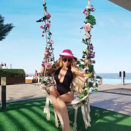 Нора Недкова яхна моторница