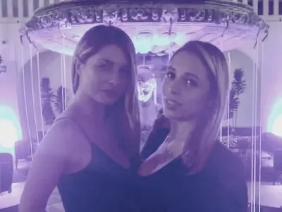 Приятелка извадила Мика от депресията