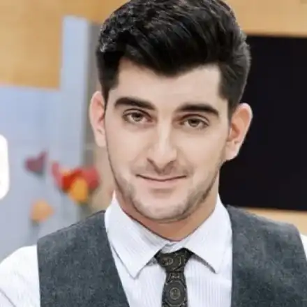 Сашо Кадиев забрави за представление