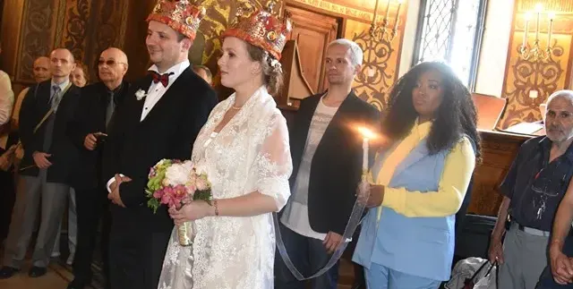 Сестрата на Део се омъжи