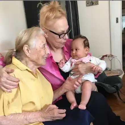 Щерката на Орлин Павлов му е одрала кожата