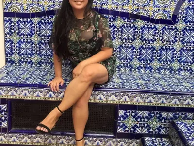 Синът на Корнелия Нинова крие гадже корейка в Ню Йорк (Снимка)