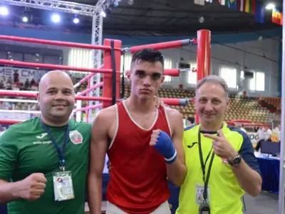 Синът на Милянкова пак шампион