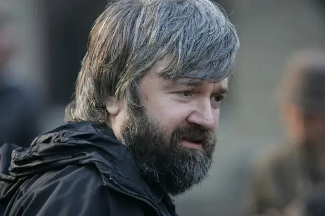 Теди Москов гроги след три постановки (Излиза във ваканция с внуците)