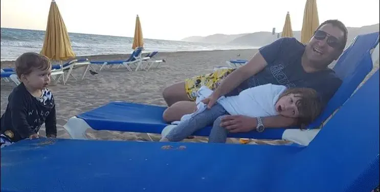 Тончо с внуците в Испания