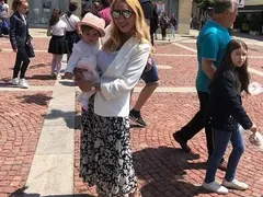 Тризначката Любов доведе бебето у нас