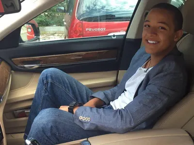 Вижте порасналия син на Маги Сидерова (Превърнал се е в нейно КОПИЕ)