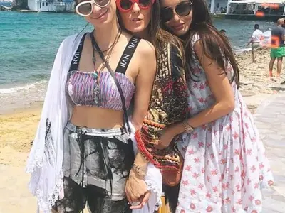 Вижте в какъв лукс живеят жените на Фатик (СНИМКИ)