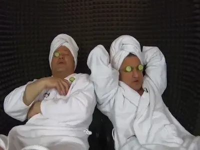 Зуека и Рачков на СПА преди работа