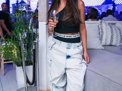 Алисия и Николета се забавляват в Слънчев бряг