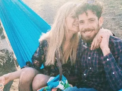 Бахаров води Рая на море с каравана