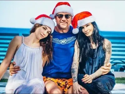 Цеци Красимирова се мести в Америка