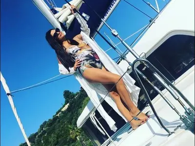 Деси Цонева бременее на яхта