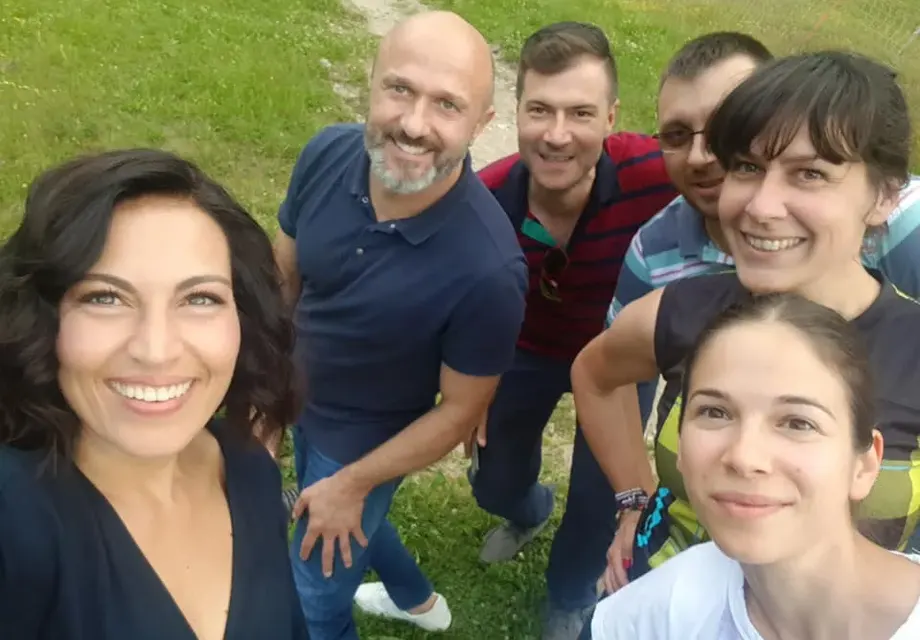 Деси Стоянова радва с естествена красота
