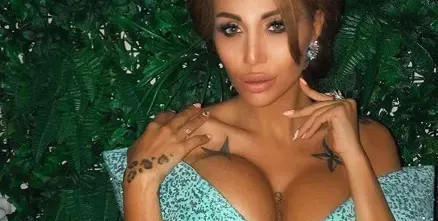 Диетата на Джулиана Гани – само ягоди и диня
