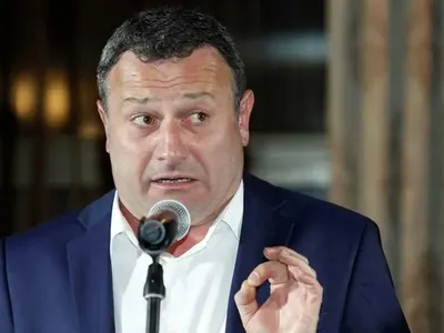 Димитър Рачков заряза Халваджиян (Комикът не иска да се хаби в халтури)