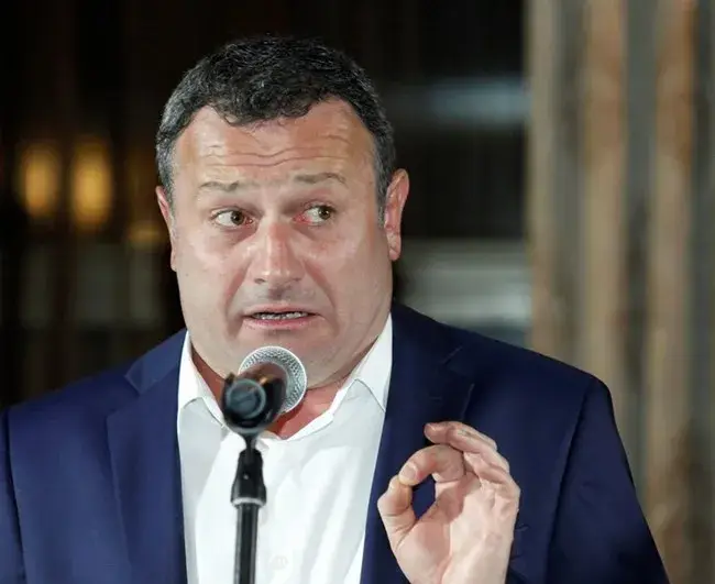 Димитър Рачков заряза Халваджиян (Комикът не иска да се хаби в халтури)