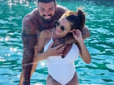 Джизъса прави бебета само в Дубай! Благо забременил всичките си жени на воаяжи в емирството