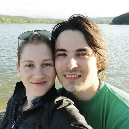 Донка от „Дяволското гърло“ се омъжва за беден музикант