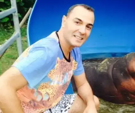 Драго Чая играе пред Путин