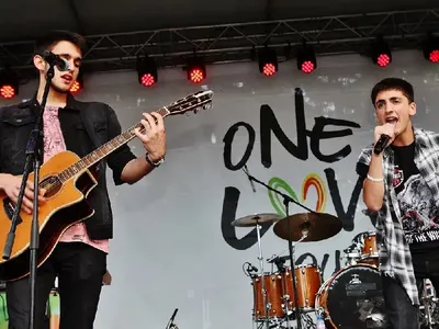 Дуетите между Графа и Слаткаристика, Графа и Next Time предизвикаха истински фурор пред хилядната публика в Банско