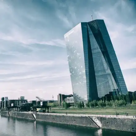 ЕЦБ ще се включи в прайда във Франкфурт