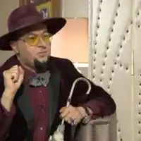 Евгени Минчев не стъпва на плаж