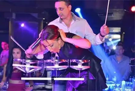 Галена спира да се излага в клубовете и социалните мрежи! Децата й се чувствали засрамени, подигравали им се в училище