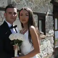 Година след сватбата: Правнучката на Ванга се развежда