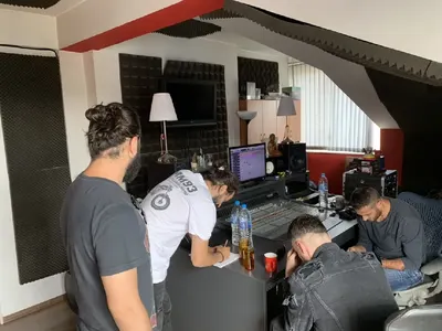 Графа черпи за имен ден на One Love в Банско