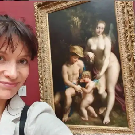 Яна Маринова се обретони