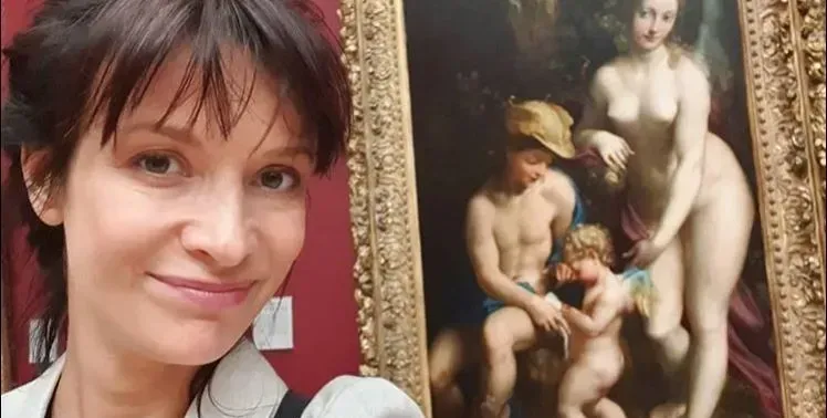 Яна Маринова се обретони