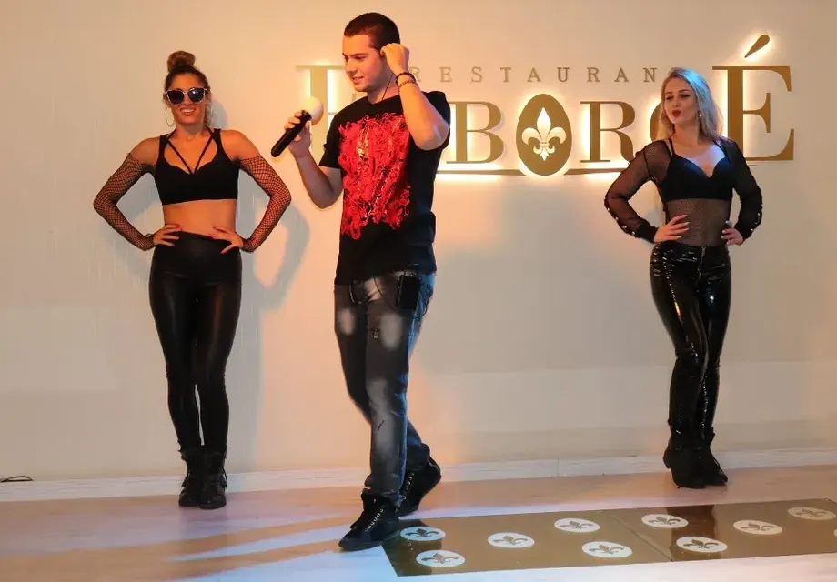 Иоан Карамфилов представи дебютния си албум Nightwalking