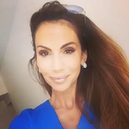 Ивайла Бакалова бяга от Дубай заради любимия