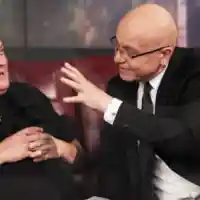 Краси Радков напуска Дългия, става чалга певец