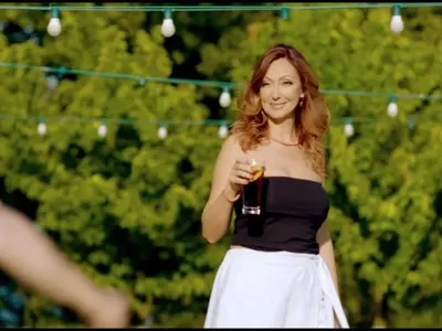 Лия скочи на колежки