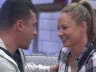 Лора Караджова: Не съм разделена с гаджето ми Марсел! (Двамата вече са планирали общата си лятна почивка)