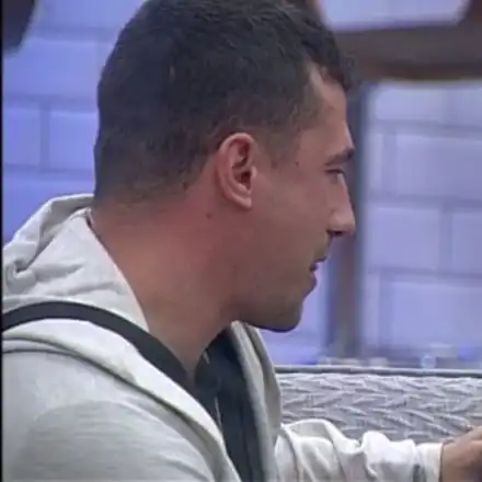 Лора Караджова: Не съм разделена с гаджето ми Марсел! (Двамата вече са планирали общата си лятна почивка)