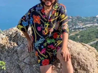 Лорд Евгени Минчев пак сече наред: Роси  с клин, ни в клин, ни в ръкав, Кир Киркоров в стил Извора на белоногата + още и СНИМКИ