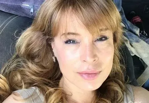 Мира Добрева псува като каруцар