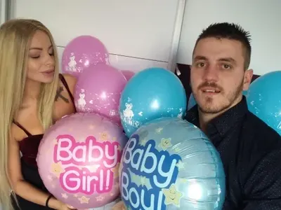 Мис Джуки стана майка на момиче